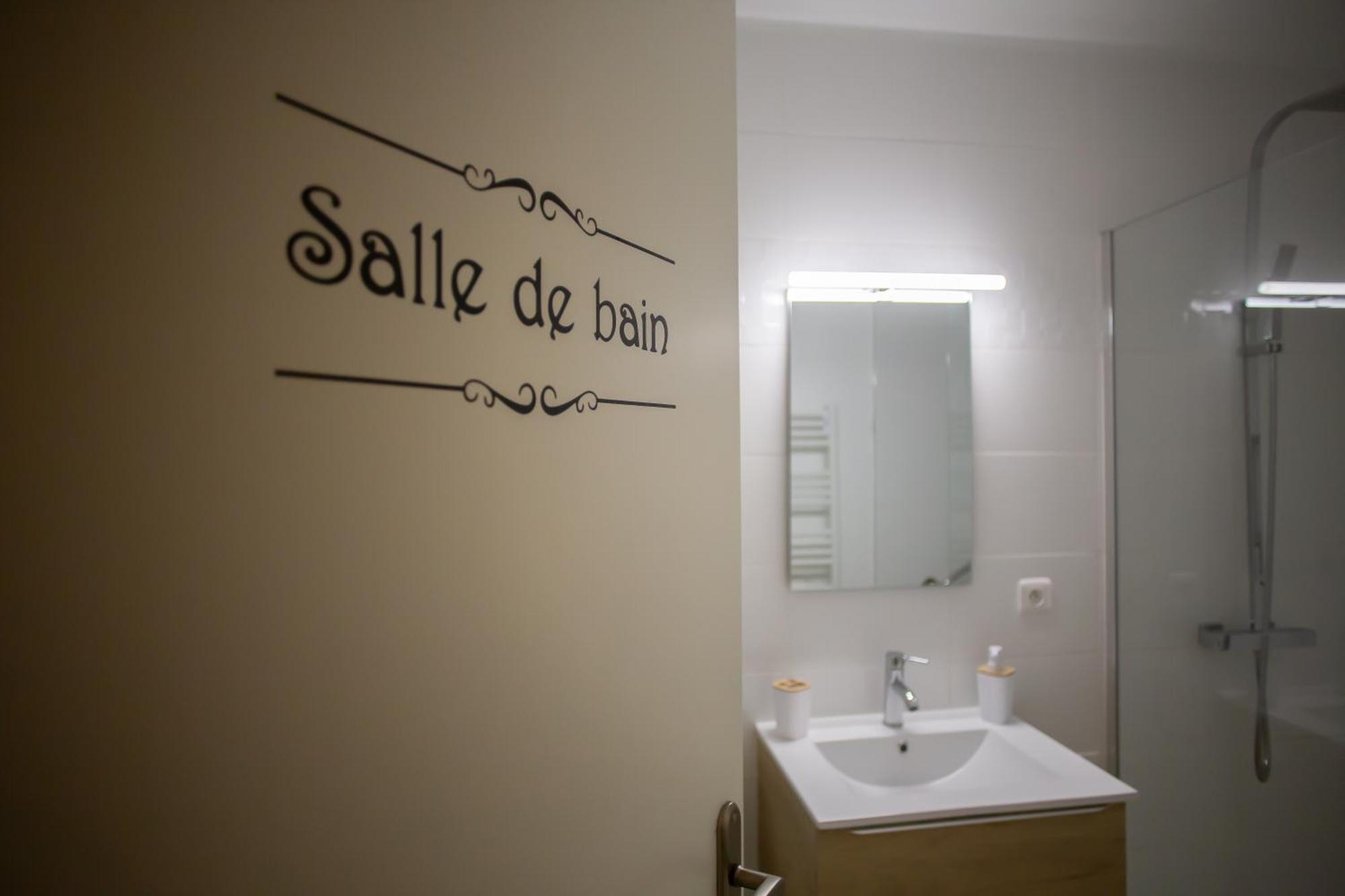 Le Cypres - Appartement Ideal Pour Vos Vacances Ou Vos Deplacements Professionnels A Beziers Exterior photo